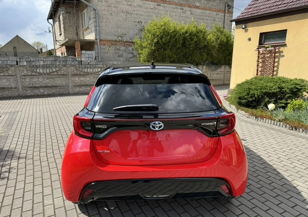 Toyota Yaris cena 72900 przebieg: 11000, rok produkcji 2021 z Dobczyce małe 232